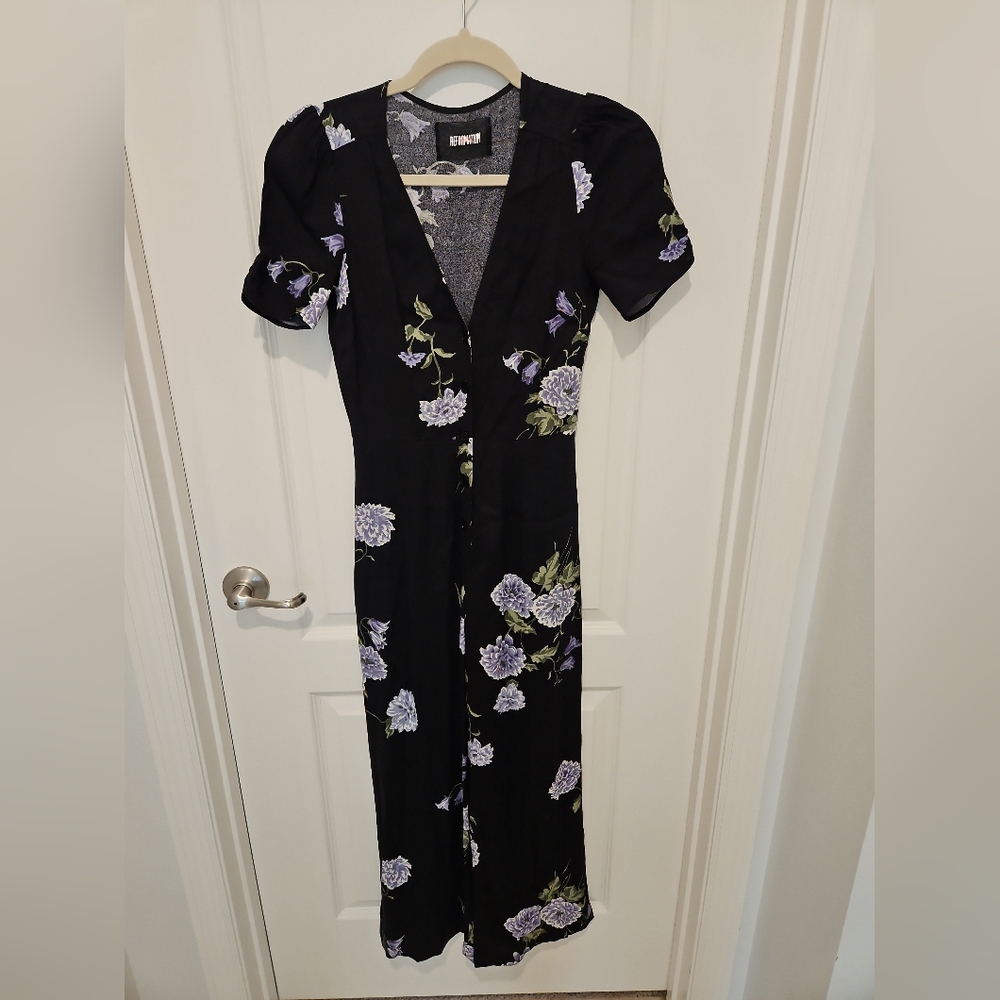 Reformation Black Floral Jumpsuit Size 0 Button Front Wide Leg